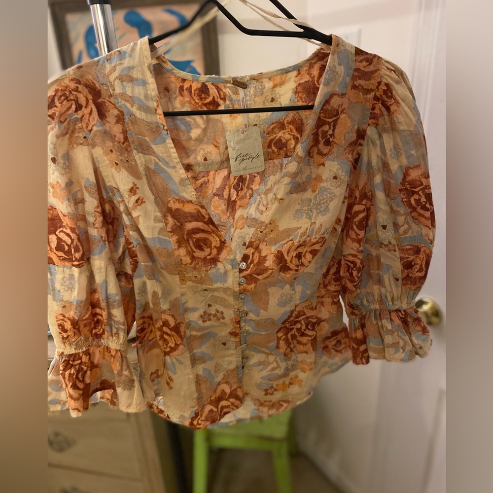 Free People Shirt w Tags, Floral